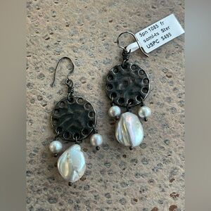 Elegant Freshwater Pearl and Sterling Silver 925 Earrings